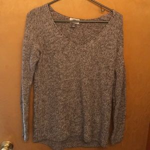 🆕 gray pullover v-neck sweater